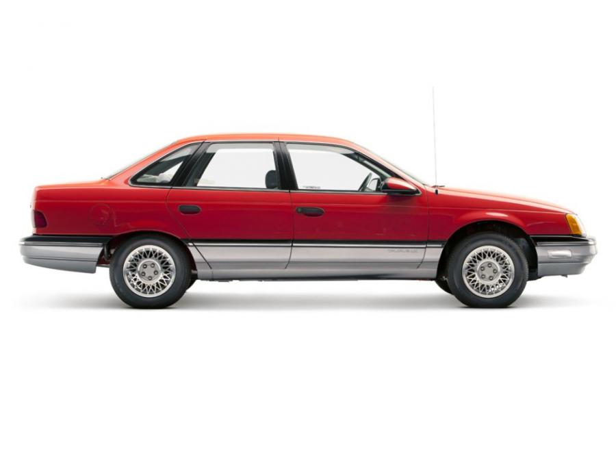  Ford Taurus 1985 года  (фото 10 из 11)